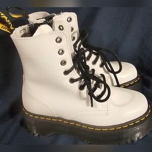 Dr Martens White Jadon Boot Smooth Leather Platforms Women Size 5 New No Box